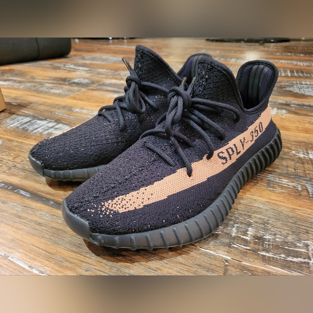Yeezy 350 v2 copper